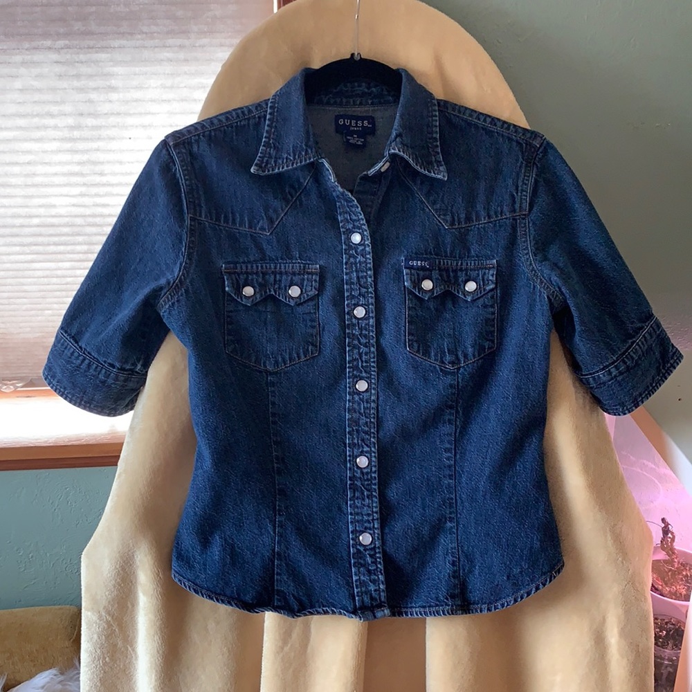 Vintage Guess jean shirt, cropped, Size M.
